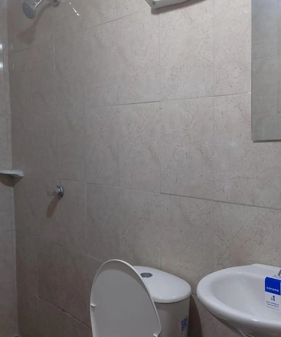 Hostal #10-33 Cartagena Guest house